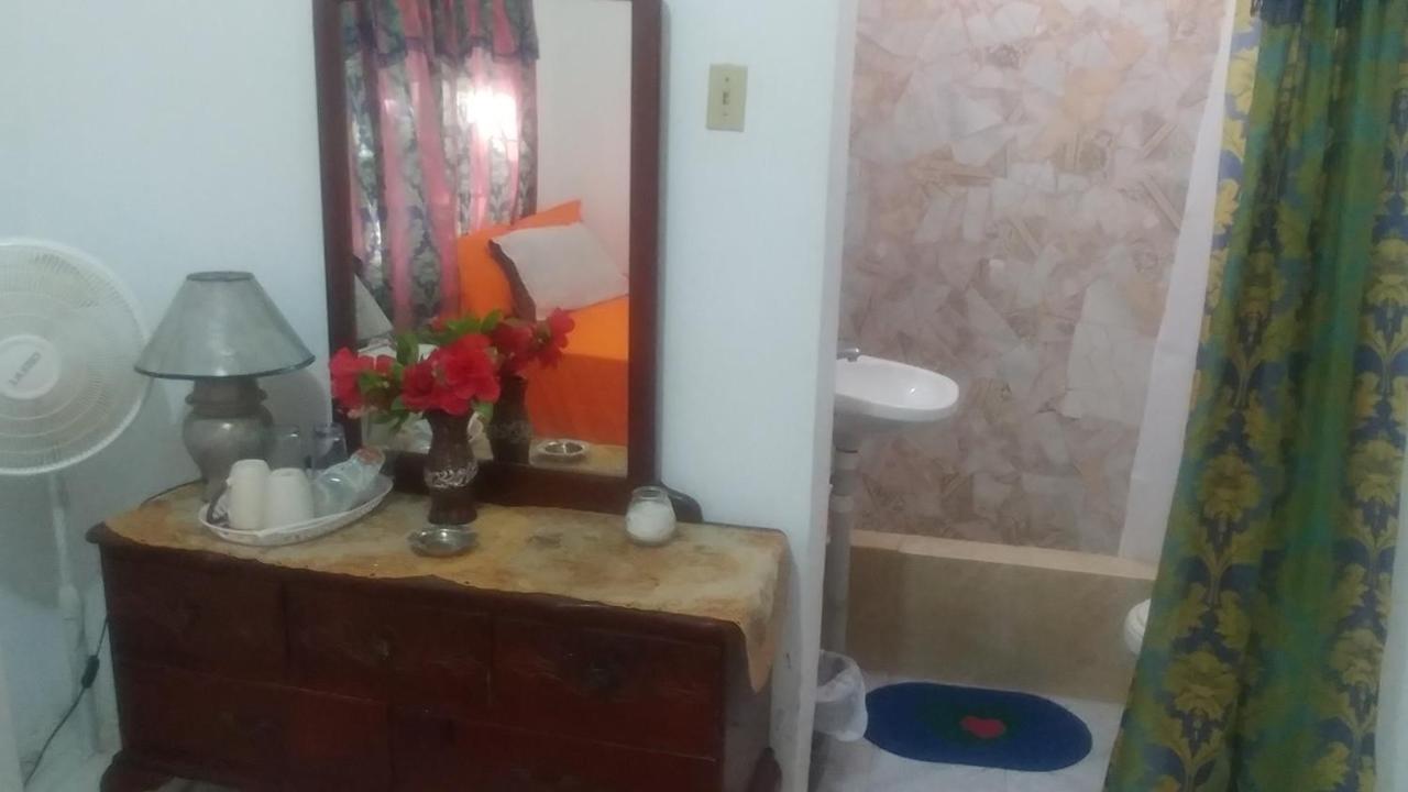 Fay Guest House Negril Ngoại thất bức ảnh